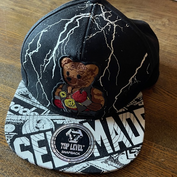 Top Level Snapback with Boxing Bear Design Embroidered - Picture 1 of 4